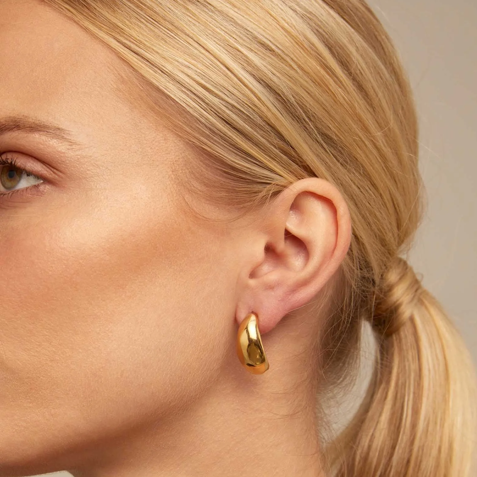 DROP EARRINGS - Image 2