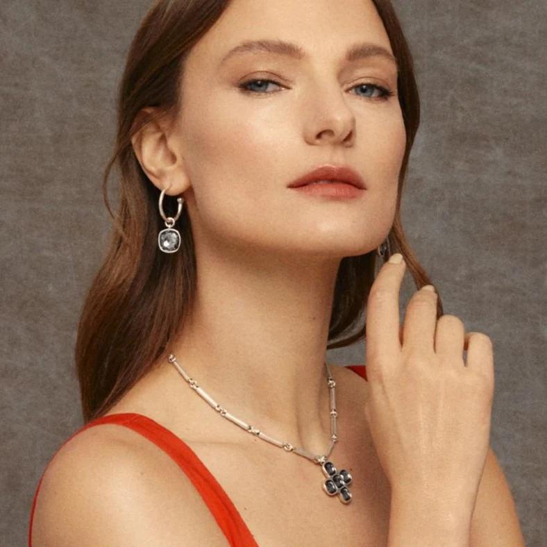 SHINY TEARS EARRINGS - Image 2